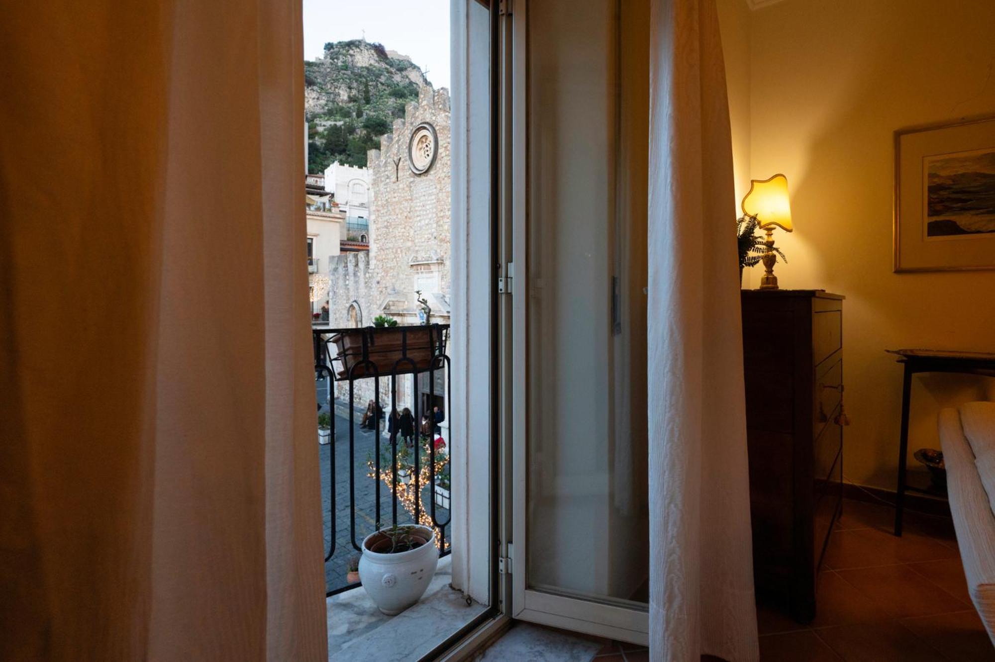 Duomo Square Apartment Taormina Zewnętrze zdjęcie